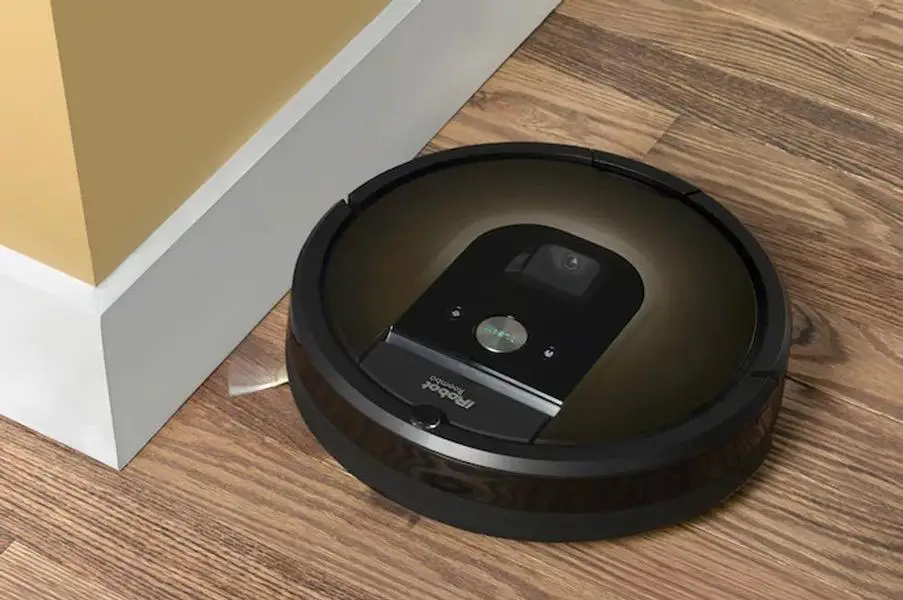 Commercial robotic vacuum